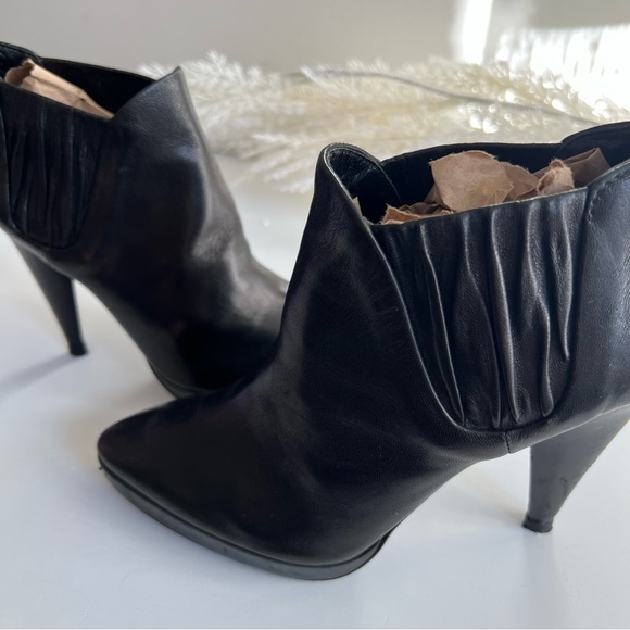 PRADA WOMENS PLATFORM ANKLE BOOTS - SIZE 36 (US Sz 5.5) - Picture 1 of 10